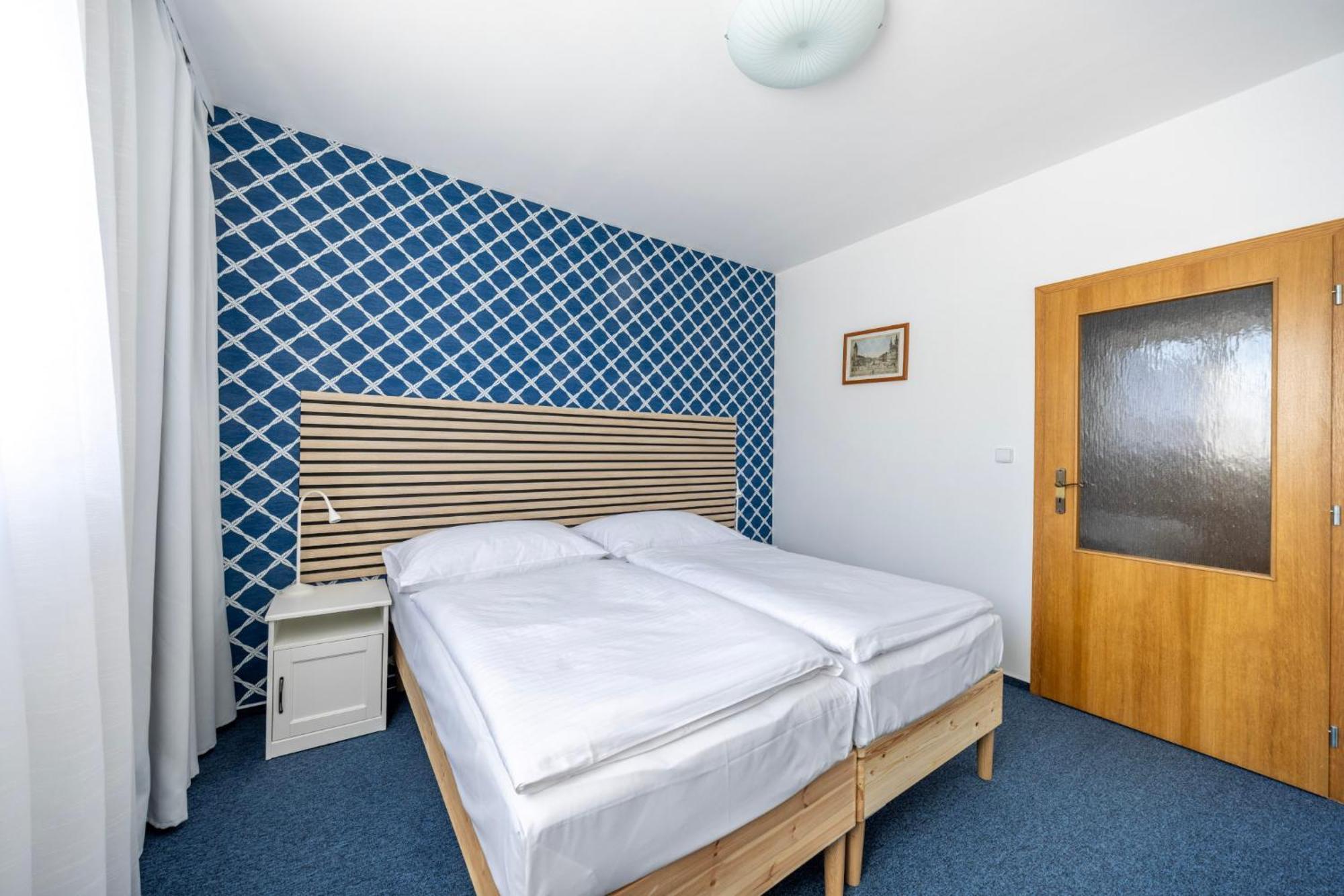 Hotel Marina Vltava Nelahozeves Zewnętrze zdjęcie