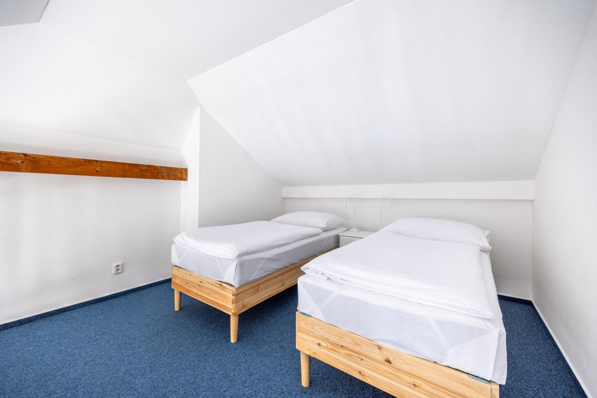 Hotel Marina Vltava Nelahozeves Zewnętrze zdjęcie